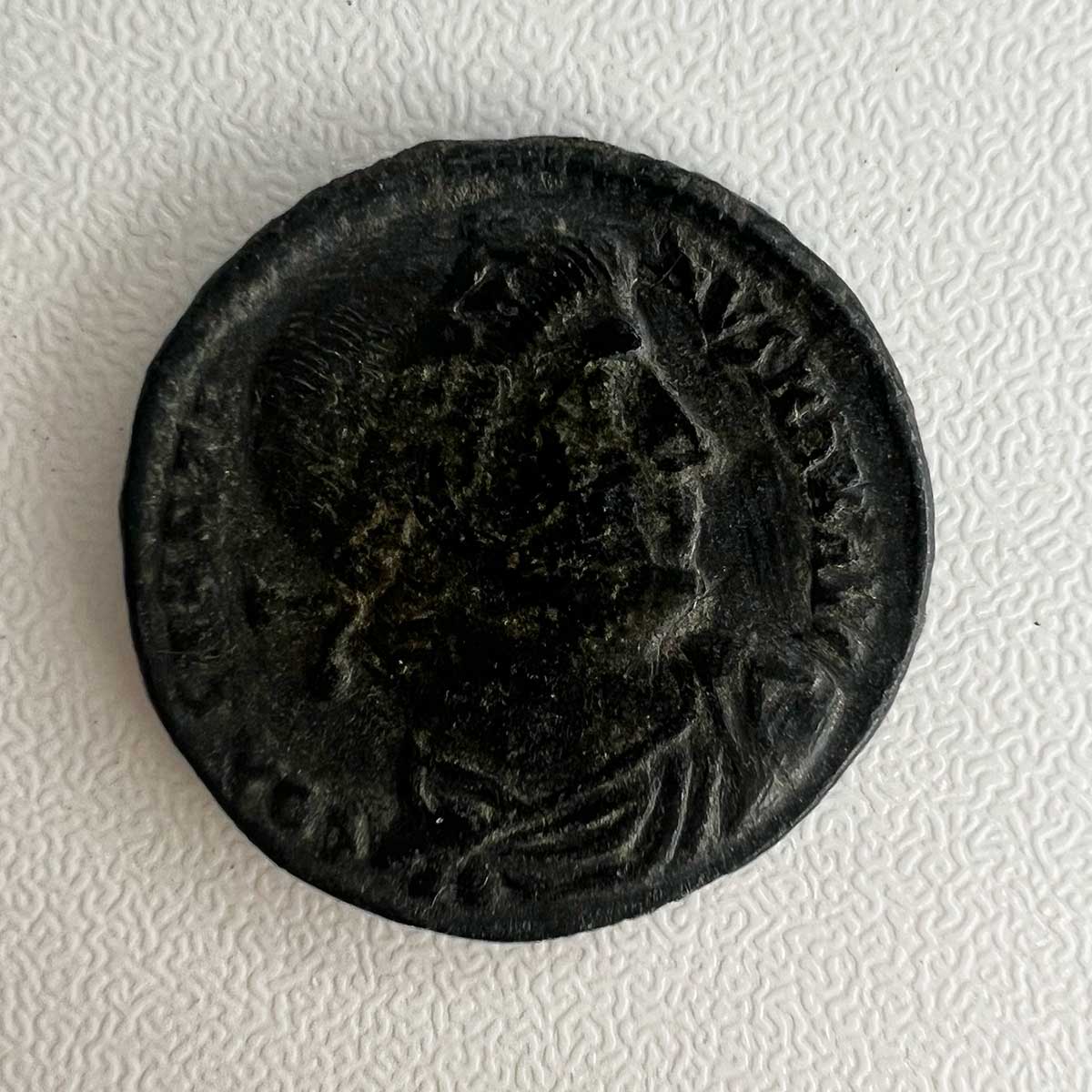 Constans Roman Broz Follis