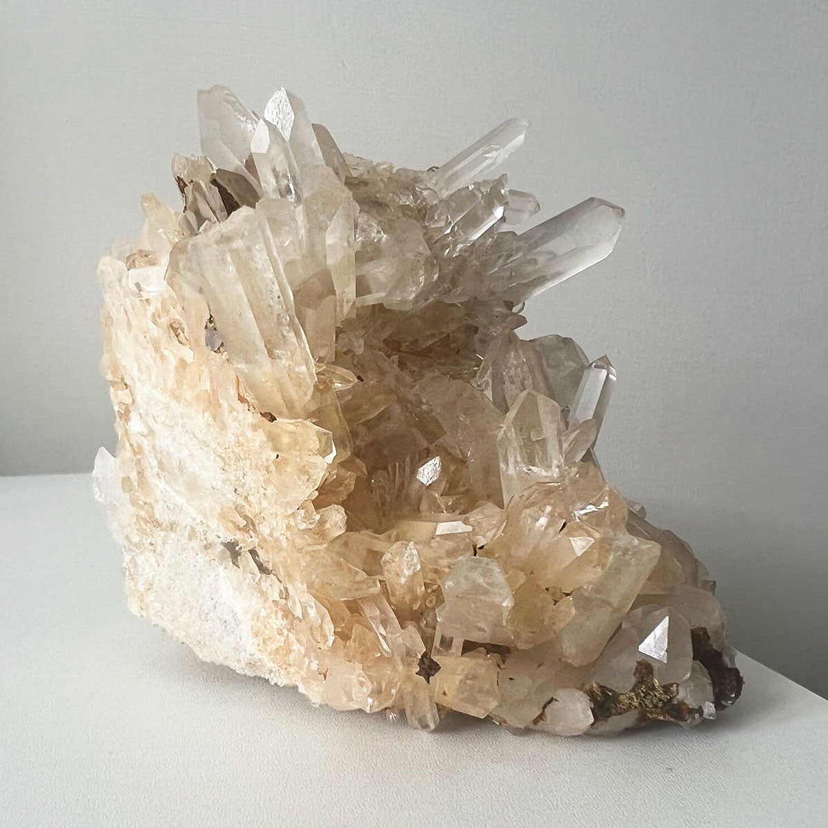 Quartz Cluster Crystal